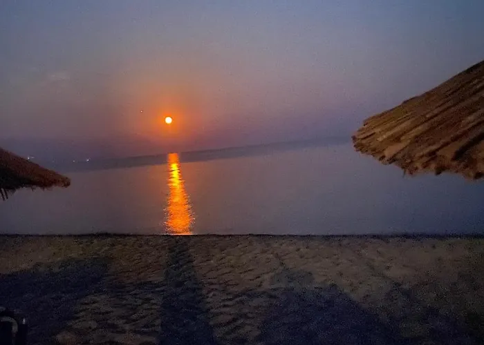 Diamond Palace アパートホテル ギシオ