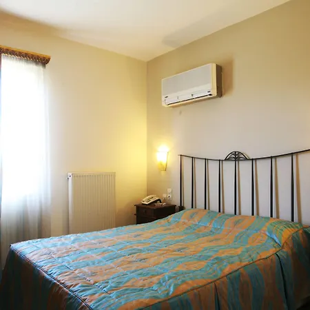 Diamond Palace Aparthotel Gythio