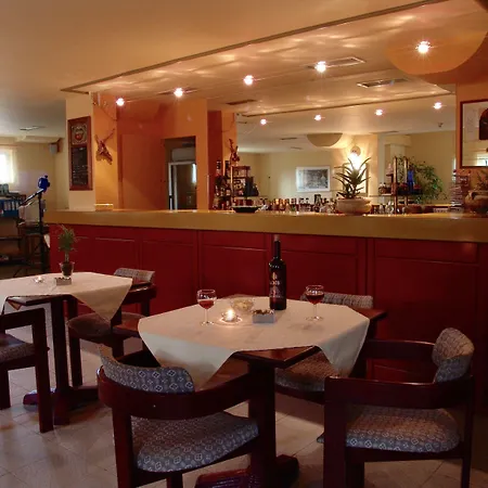 Aparthotel Diamond Palace Gythio