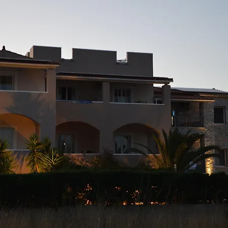 Aparthotel Diamond Gythio